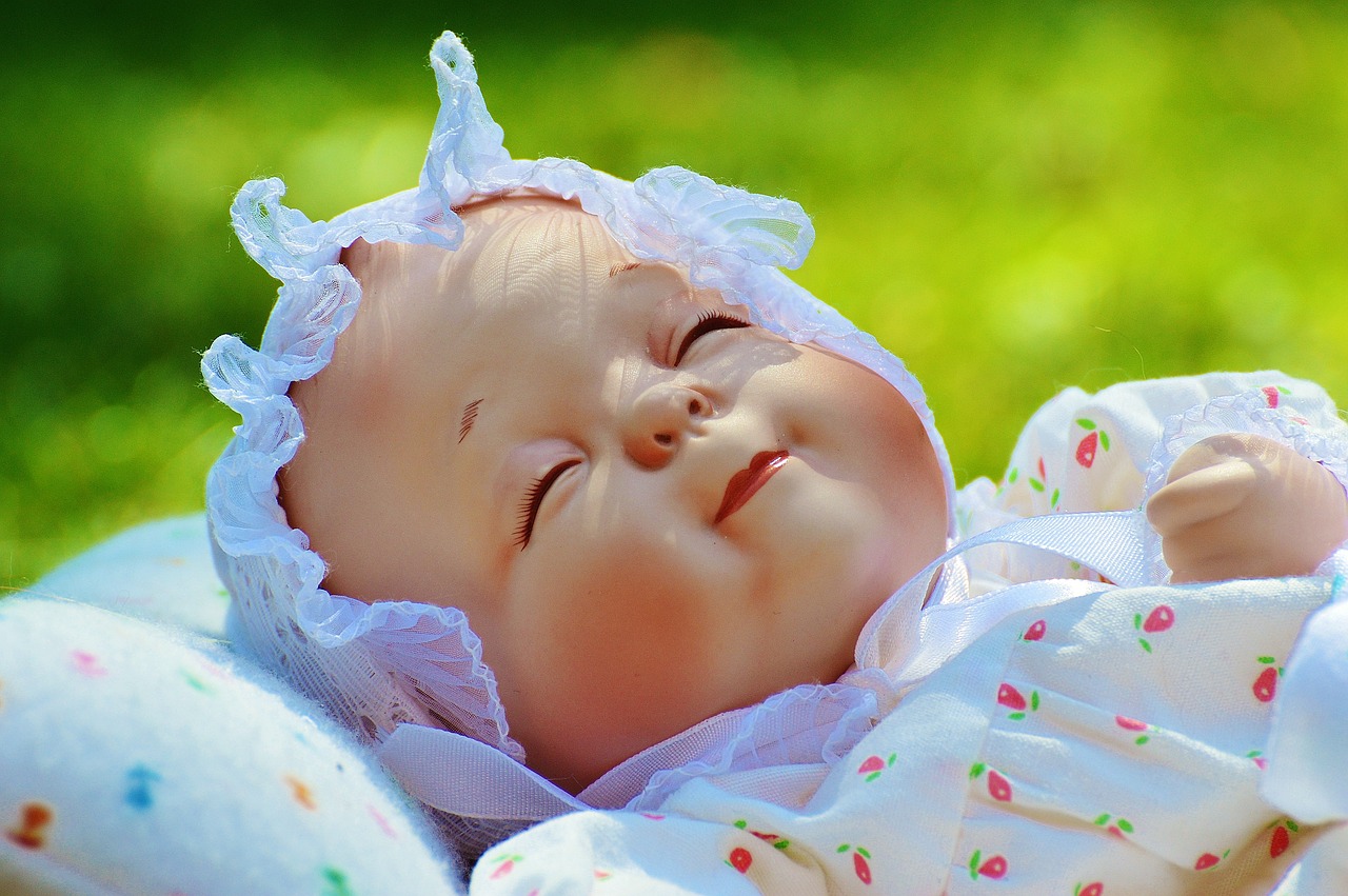 孕妈供卵生的宝宝多大可以吃杀虫药（多大的小孩可以吃杀虫药）